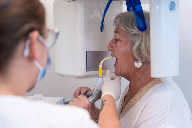 Best Emergency Treatment for Oral Infections in Woodbury, NY